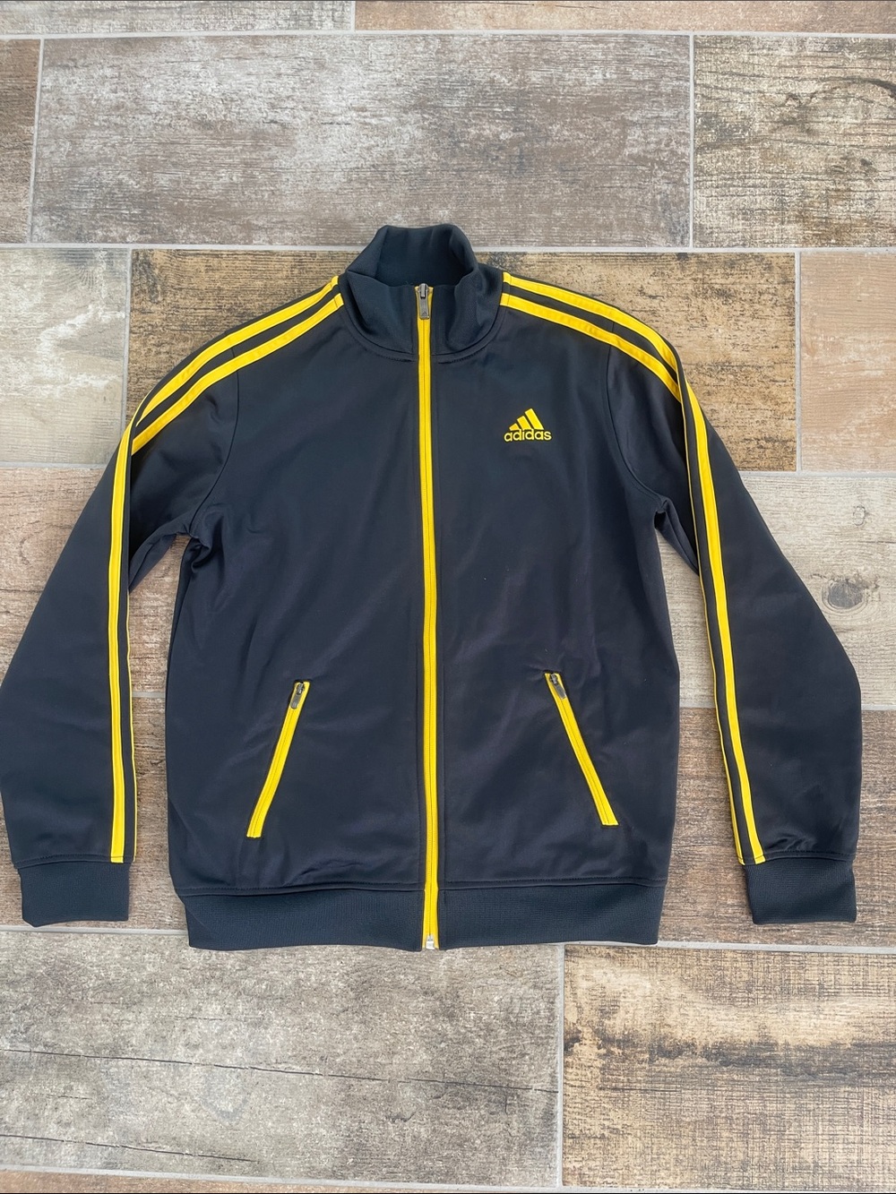 adidas Gray Jacket with Yellow Stipes Boys Full Zip Jacket Size M 10-12
